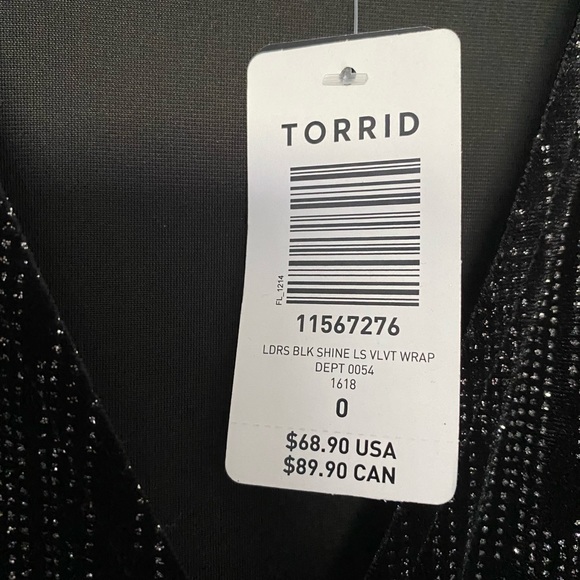 NWT Torrid Black Shine Velvet Wrap Dress - Picture 5 of 8